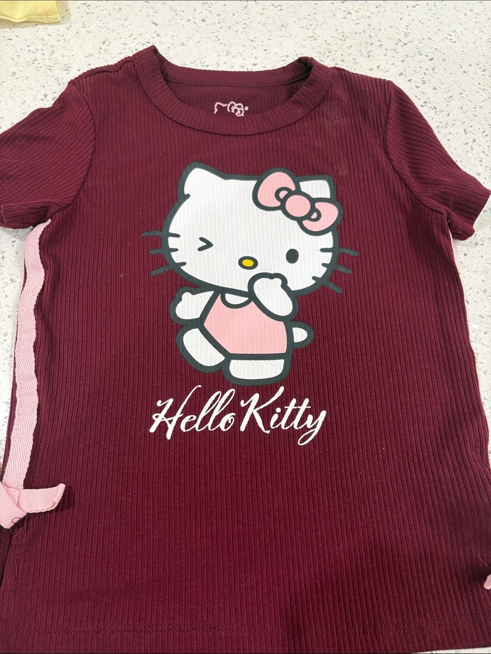 Hello Kitty Yellow, Black & Burgundy Girls' Short Sleeve Tee Trio size 7&10 - Picture 6 of 12